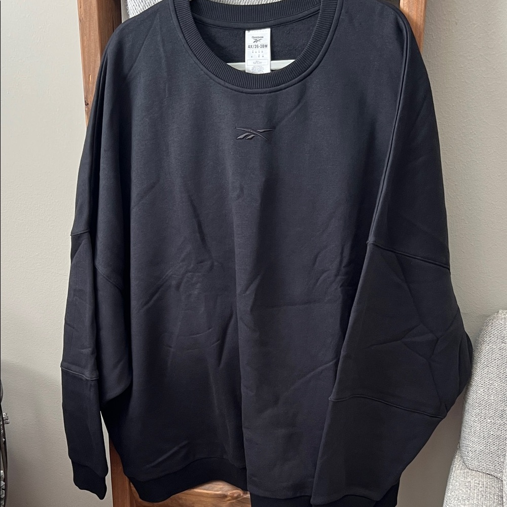 Reebok Classic Black Oversized Crewneck Sweatshirt, Size 4X (26-28W), NWT